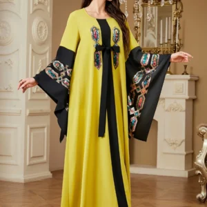 Abaya Dubaï de Luxe Jaune & Noir – Caftan de Fête Aïd et Ramadan – Collection Paris, Bruxelles, Genève